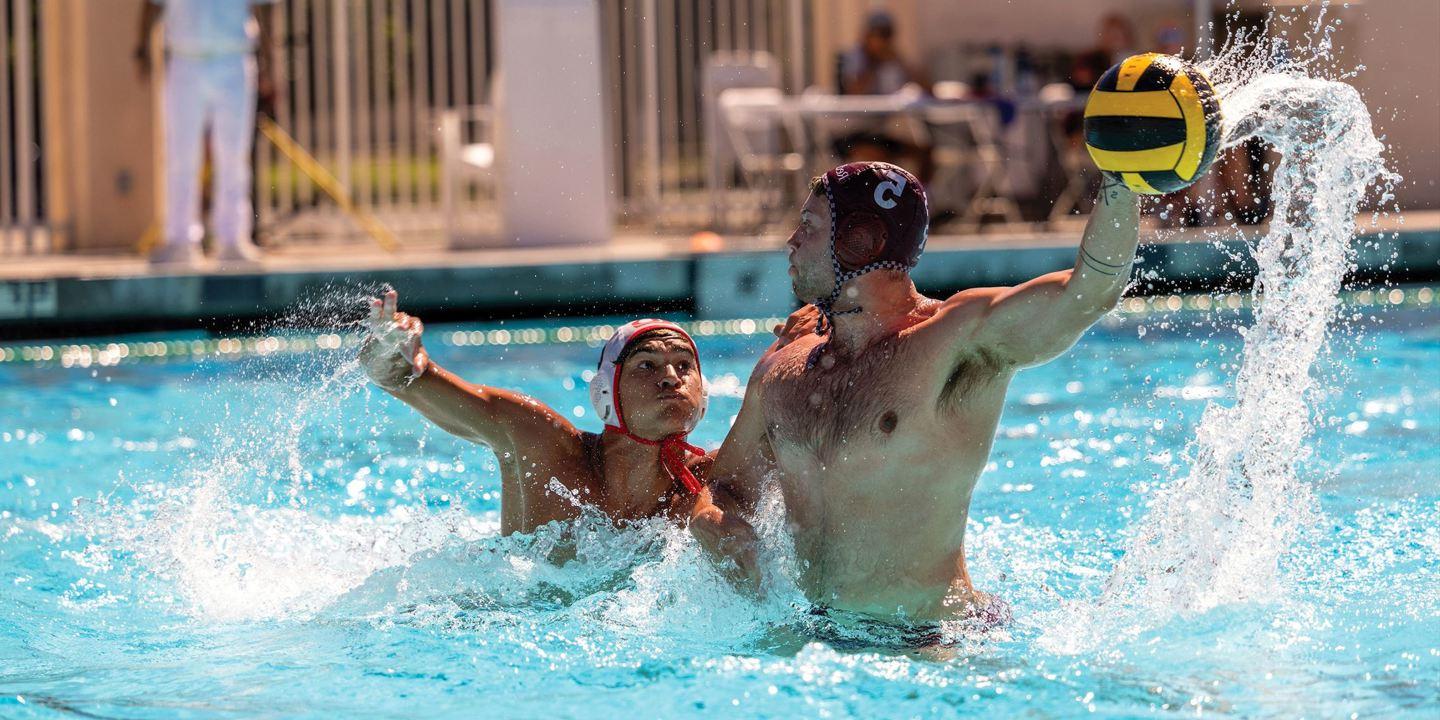 Image carousel - Athletics waterpolo game